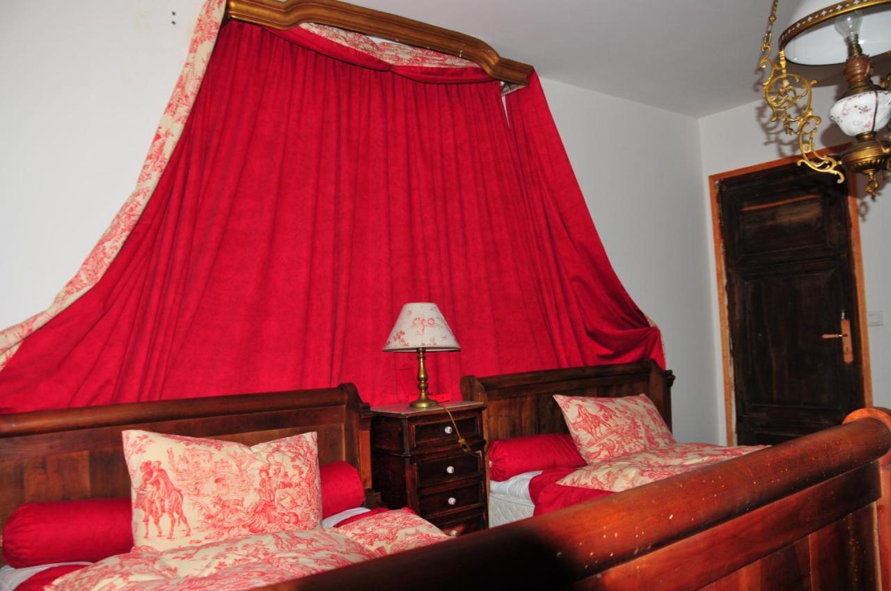 Bed and Breakfast Les Guenins Gien Esterno foto
